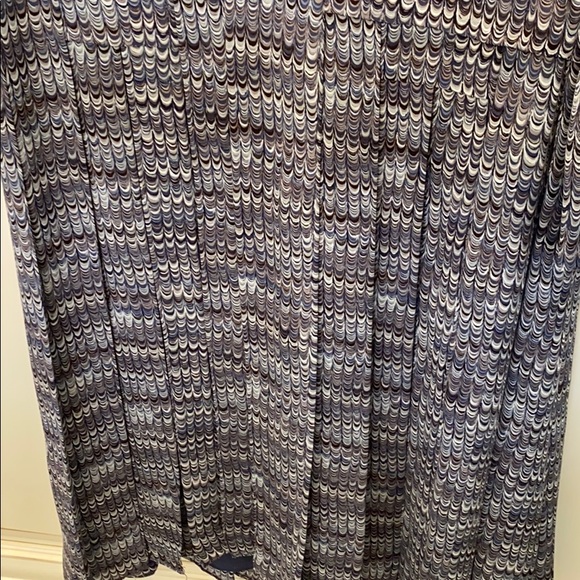 100% Silk Dress - Picture 4 of 8